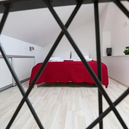 Zagreb Mini Suites - Down Town - Free Private Parking Exterior photo